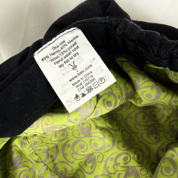 Ibex Womens Engineer Hat OS Conductor Black Merino Wool Blend Excellent Gift - Picture 7 of 14